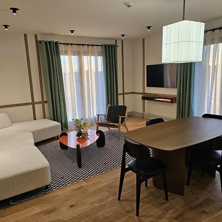 Aparthotel Craiova Eksteriør billede