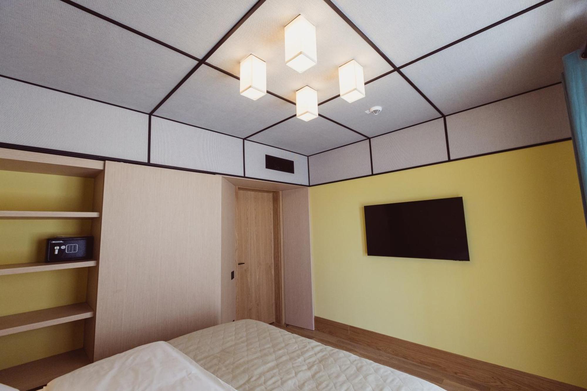 Aparthotel Craiova Eksteriør billede