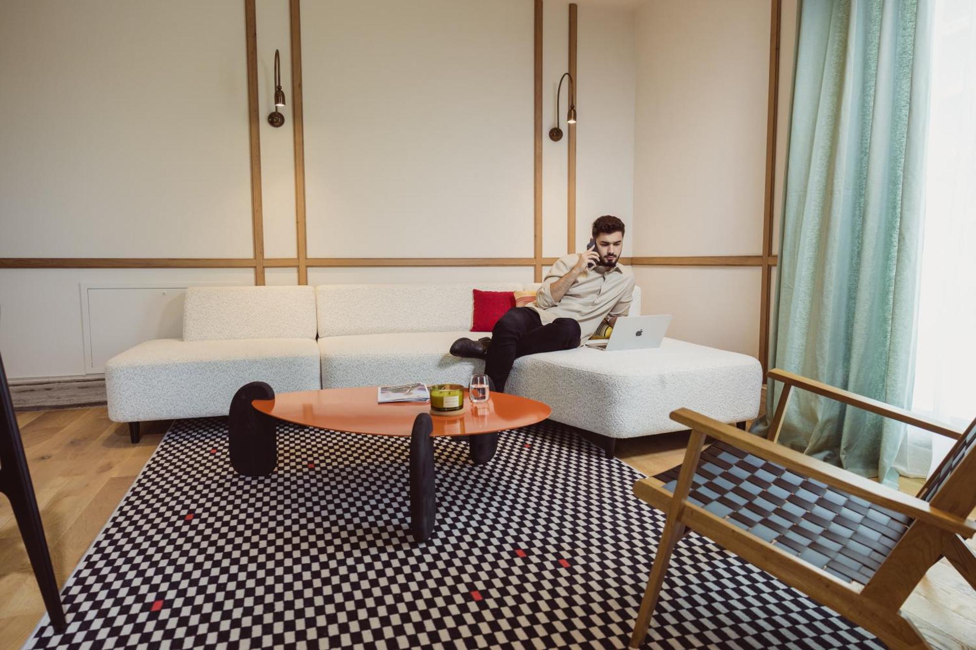 Aparthotel Craiova Eksteriør billede