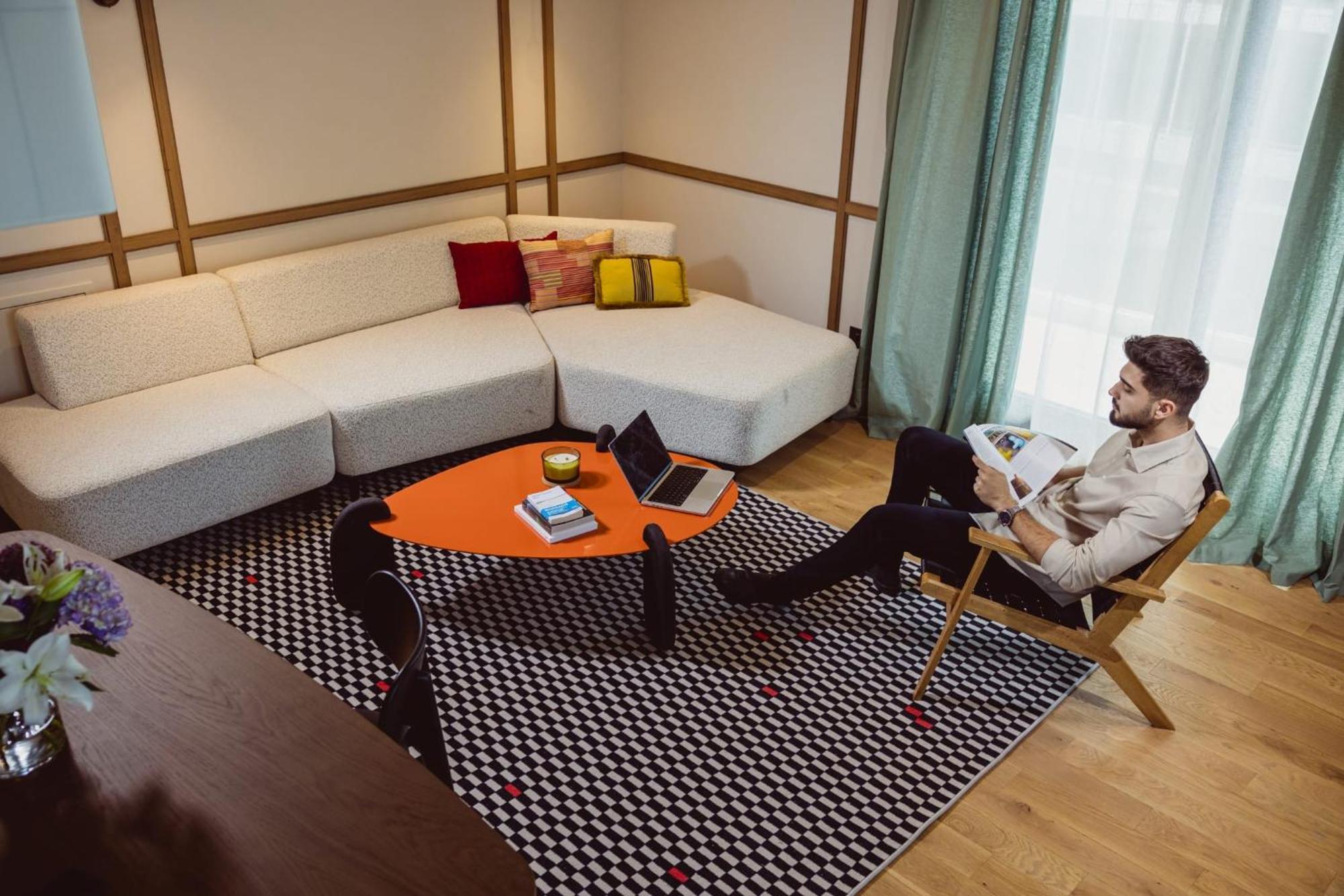 Aparthotel Craiova Eksteriør billede