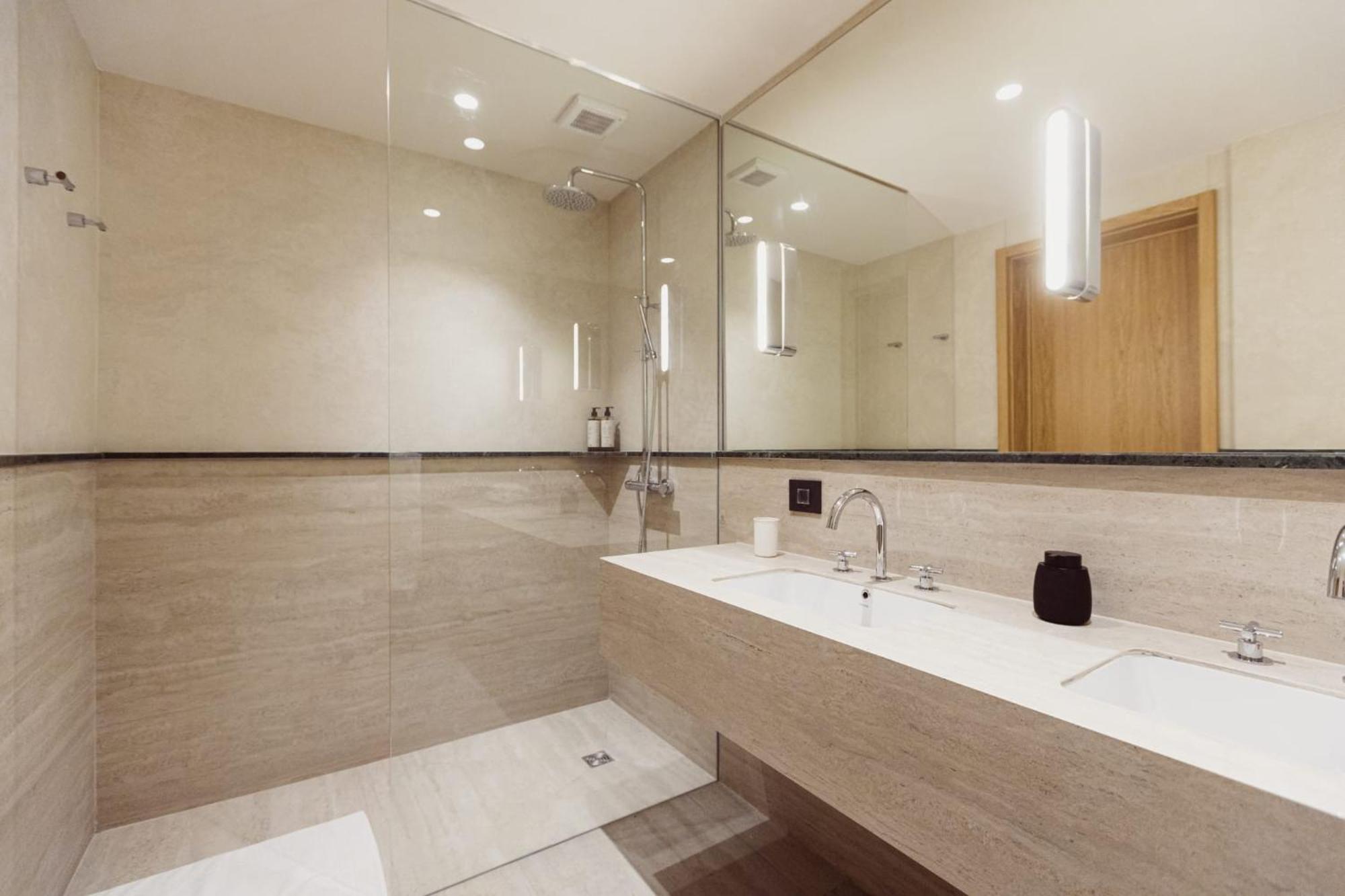 Aparthotel Craiova Eksteriør billede