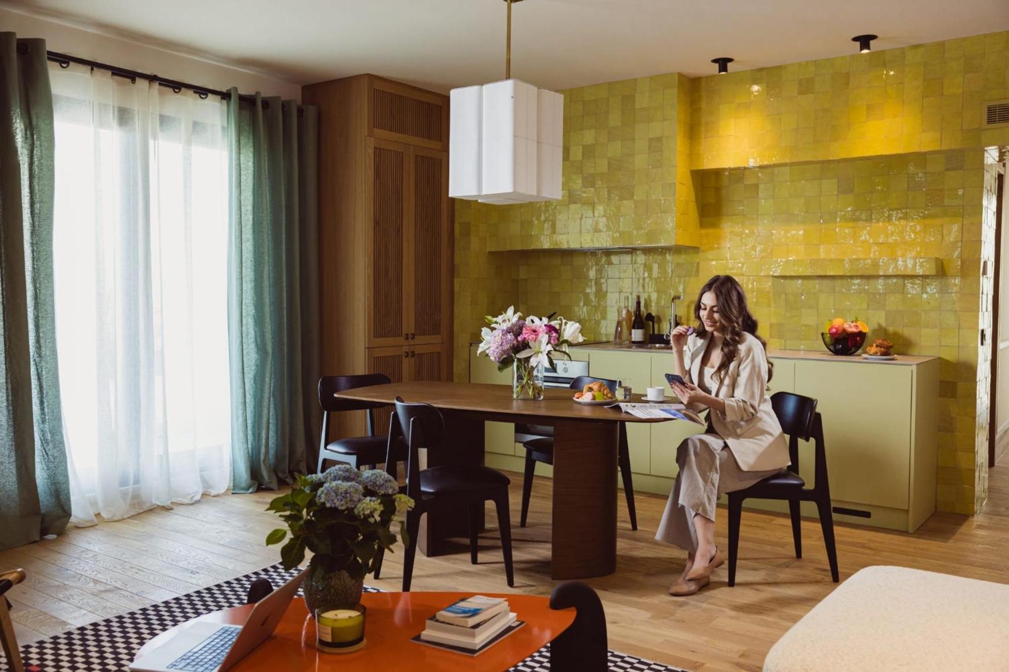 Aparthotel Craiova Eksteriør billede